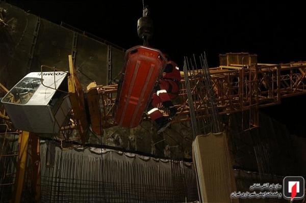 سقوط جرثقیل ساختمانی در ملاصدرای تهران,اخبار حوادث,خبرهای حوادث,حوادث امروز