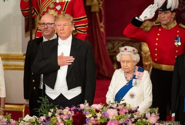 ترامپ و ملکه انگلیس,اخبار سیاسی,خبرهای سیاسی,اخبار بین الملل