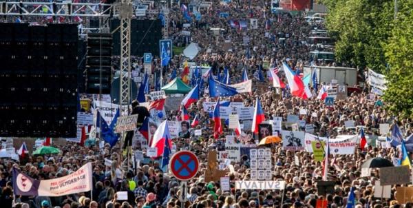 تظاهرات در پایتخت جمهور چک,اخبار سیاسی,خبرهای سیاسی,اخبار بین الملل