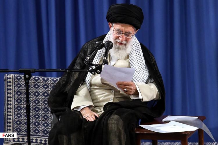 تصاویر دیدار دانشجویان با رهبر معظم انقلاب اسلامی تصاویر دیدار دانشجویان با رهبر معظم انقلاب اسلامی,عکس های آیت الله خامنه ای,تصاویر دانشجویان و رهبر انقلاب