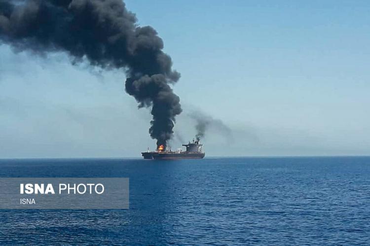 تصاویر آتش سوزی نفتکش خارجی در دریای عمان,عکس های آتش سوزی نفتکش خارجی در دریای عمان,تصاویر دریای عمان