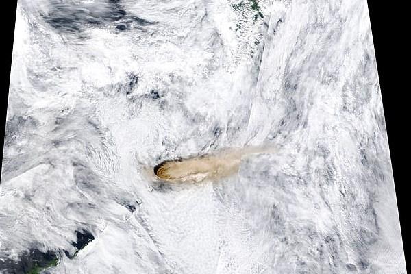 فوران آتشفشان رایکوک فوران آتشفشان رایکوک,اخبار علمی,خبرهای علمی,نجوم و فضا