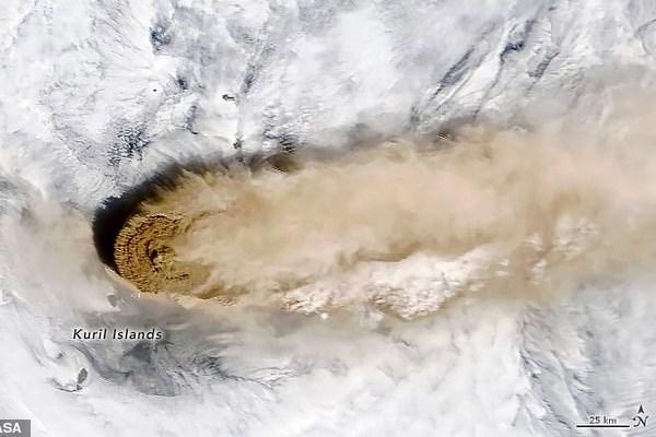 فوران آتشفشان رایکوک فوران آتشفشان رایکوک,اخبار علمی,خبرهای علمی,نجوم و فضا