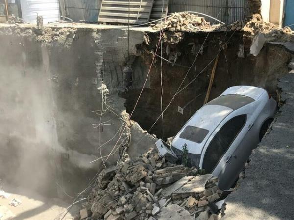 ریزش ساختمانی در خیابان طالقانی,اخبار حوادث,خبرهای حوادث,حوادث امروز