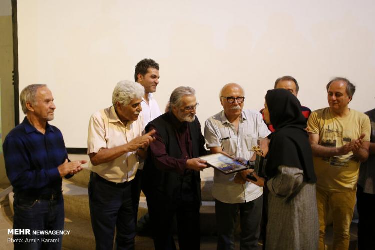 تصاویر مراسم بزرگداشت عباس کیارستمی,عکس های هنرمندان در بزرگداشت عباس کیارستمی,تصاویر هنرمندان ایران