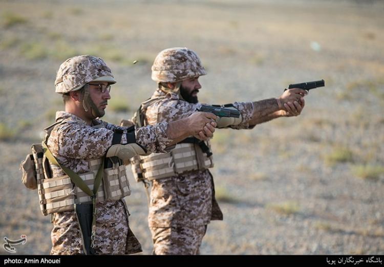 تصاویر مسابقه تیراندازی یگان ویژه فاتحین,عکس های تمرینات تیراندازی یگان ویژه فاتحین,تصاویر یگان ویژه فاتحین