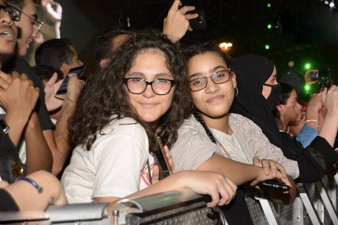 تصاویر کنسرت عمومی در عربستان,عکس های کنسرت جنت جکسون در عربستان,تصاویر کنسرت فیفتی سنت در عربستان