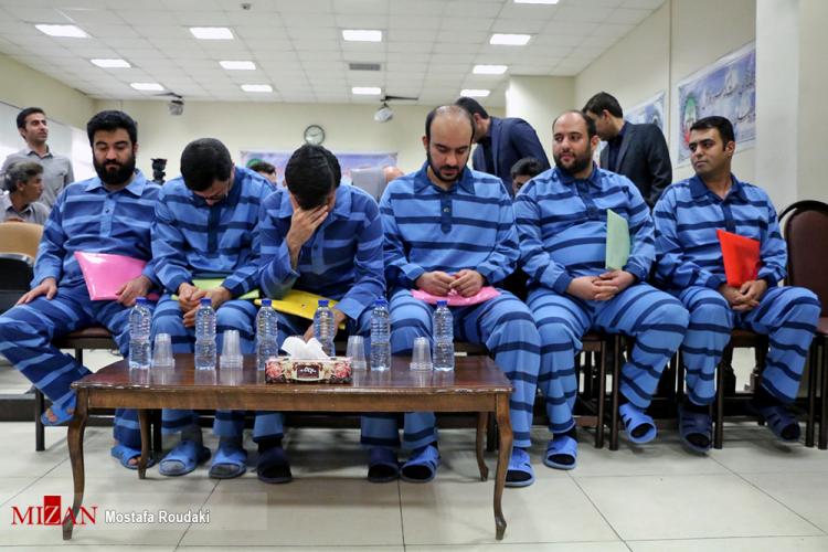 تصاویر هشتمین جلسه رسیدگی به پرونده متهمین ارزی,تصاویر دادگاه رسیدگی به پرونده متهمین ارزی,عکس های دادگاه رسیدگی به مفاسد اقتصادی