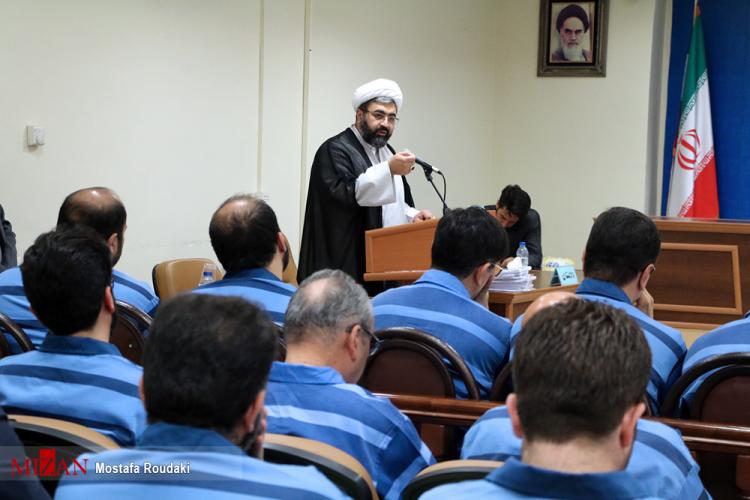 تصاویر هشتمین جلسه رسیدگی به پرونده متهمین ارزی,تصاویر دادگاه رسیدگی به پرونده متهمین ارزی,عکس های دادگاه رسیدگی به مفاسد اقتصادی