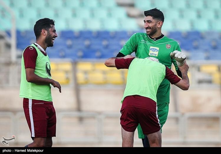 تصاویر گابریل کالدرون در تمرین پرسپولیس تصاویر گابریل کالدرون در تمرین پرسپولیس,عکس های تمرینات پرسپولیس با گابریل کالدرون,تصاویر گابریل کالدرون