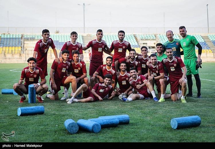 تصاویر گابریل کالدرون در تمرین پرسپولیس تصاویر گابریل کالدرون در تمرین پرسپولیس,عکس های تمرینات پرسپولیس با گابریل کالدرون,تصاویر گابریل کالدرون