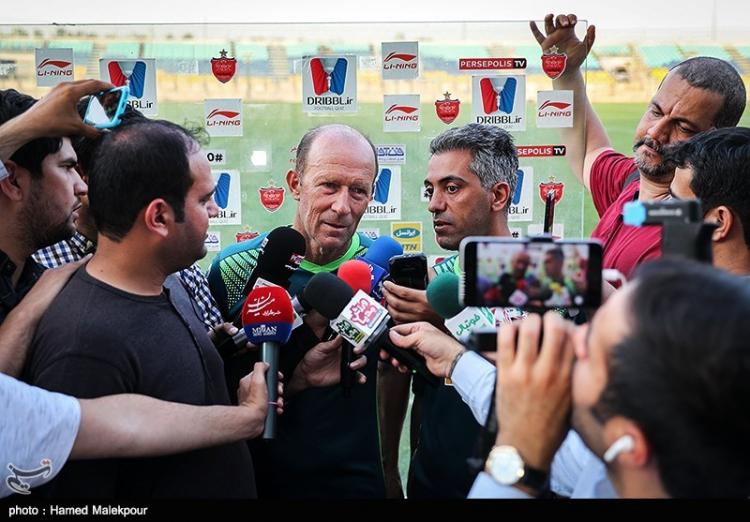 تصاویر گابریل کالدرون در تمرین پرسپولیس تصاویر گابریل کالدرون در تمرین پرسپولیس,عکس های تمرینات پرسپولیس با گابریل کالدرون,تصاویر گابریل کالدرون