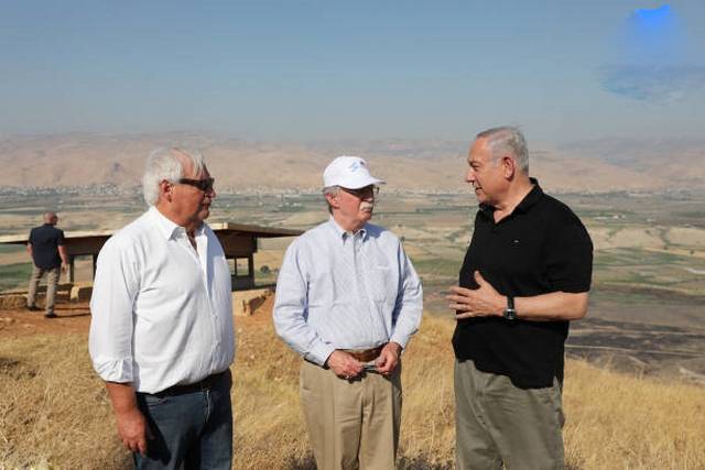 تصاویر بازدید جان بولتون و نتانیاهو از دره رود اردن,عکس های جان بولتون در دره رود اردن,تصاویر سفر نتانیاهو و بولتون به دره رود اردن