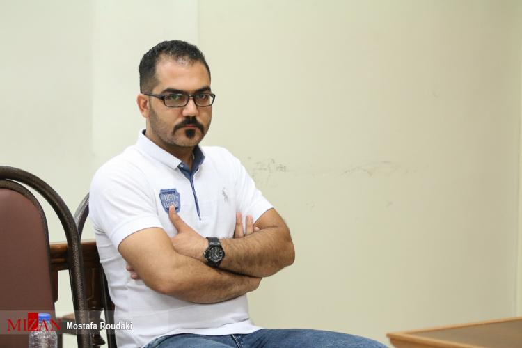 تصاویر پنجمین جلسه رسیدگی به اتهامات متهمان پرونده شرکت کیمیا خودرو تصاویر پنجمین جلسه رسیدگی به اتهامات متهمان پرونده شرکت کیمیا خودرو,عکس های دادگاه متهمان کیمیا خودرو,تصاویری از پنجمین دادگاه متهمان کیمیا خودرو