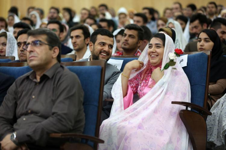تصاویر جشن ازدواج دانشجویی دانشگاه کردستان,عکس های بیست و دومین جشن ازدواج دانشجویی دانشگاه کردستان,تصاویر مراسم ازدواج دانشجویی در کردستان
