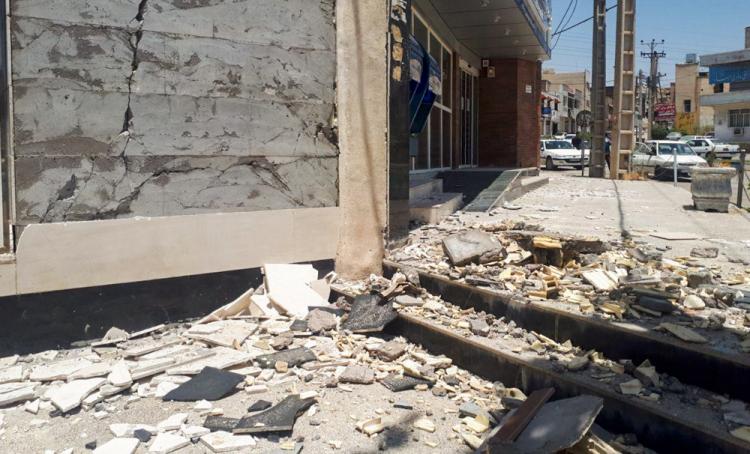تصاویر زلزله در مسجد سلیمان,عکس های زمین لرزه در استان خوزستان,تصاویر جان باختگان زلزله مسجد سلیمان