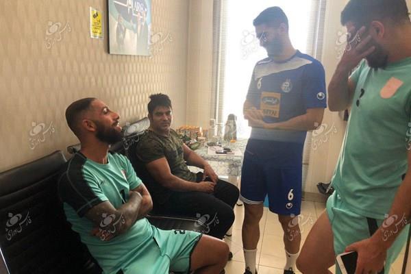 علی کریمی و اشکان دژاگه,اخبار فوتبال,خبرهای فوتبال,فوتبال ملی