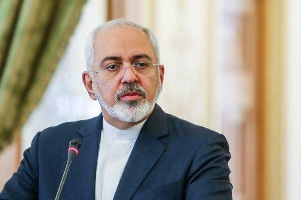 ظریف: اگر عربستان آماده گفتوگو باشد ما آمادهایم/ نامهای به مراجع در هیچ زمینهای ننوشتهام