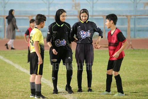 حضور داوران زن در فوتبال پسران بوشهر,اخبار فوتبال,خبرهای فوتبال,لیگ برتر و جام حذفی