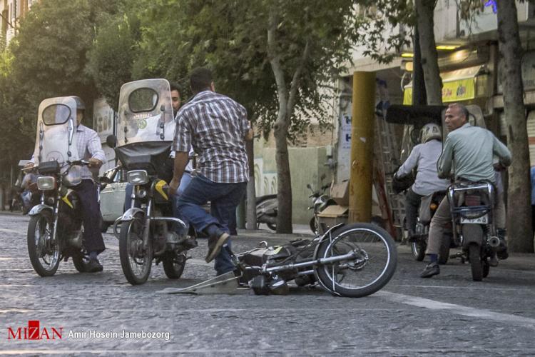 تصاویر موتورسیکلت ها در خیابان ها,تصاویر حوادث رانندگی,عکس های رانندگی موتوسوارها