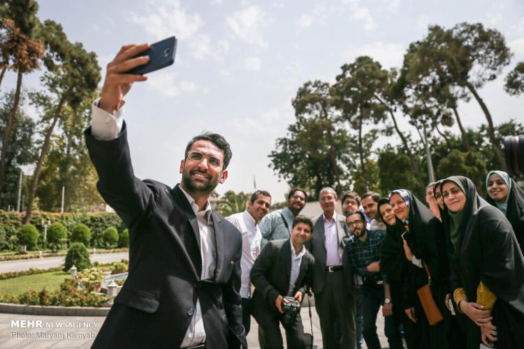 تصاویر حضور روحانی در جمع خبرنگاران,عکس های حضور روحانی در جمع خبرنگاران,تصاویر رئیس جمهور کشور
