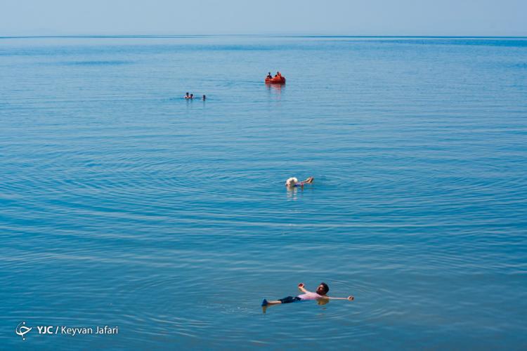 تصاویر مسافران تابستانی در چیچست,عکس های مسافران تابستانی در چیچست,تصاویر دریاچه ارومیه