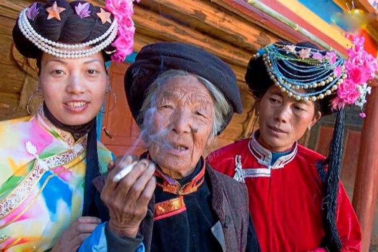 تصاویر قبیله ای در دامنه‌های هیمالیا,عکس های قبیله موسو,تصاویر ععجیب ترین قبیله ها در جهان