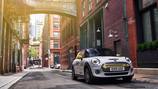خودروی Mini Cooper SE خودروی Mini Cooper SE,اخبار خودرو,خبرهای خودرو,مقایسه خودرو