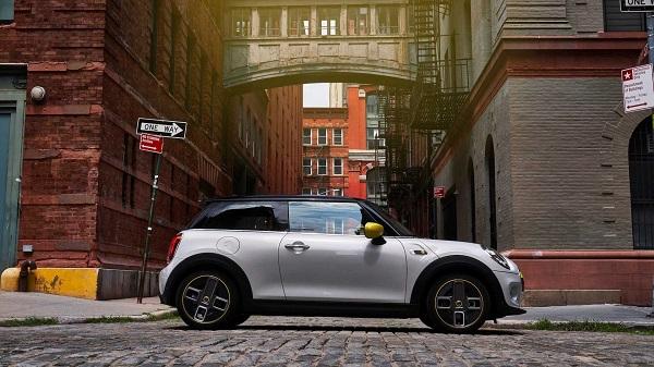خودروی Mini Cooper SE خودروی Mini Cooper SE,اخبار خودرو,خبرهای خودرو,مقایسه خودرو