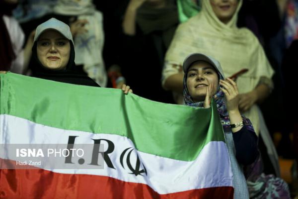 جایگاه بانوان تماشاگر در سالن والیبال آزادی جایگاه بانوان تماشاگر در سالن والیبال آزادی,اخبار ورزشی,خبرهای ورزشی,والیبال و بسکتبال