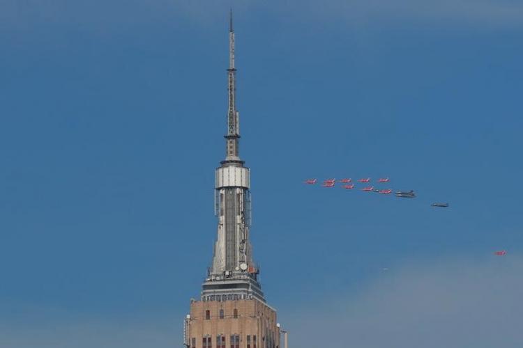 تصاویر نمایش جنگنده‌ها در آسمان نیویورک,عکس های نمایش جنگنده‌ها در آسمان نیویورک,تصاویر نمایشگاه بین‌المللی هوایی نیویورک