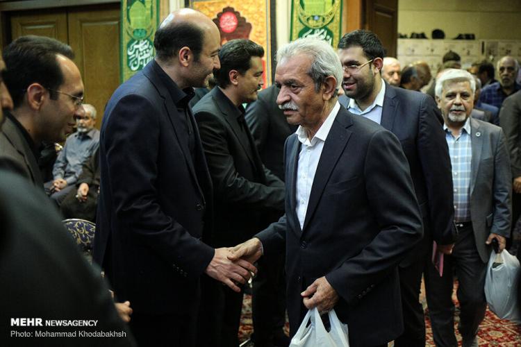 تصاویر مراسم ترحیم اسدالله عسگراولادی تصاویر مراسم ترحیم اسدالله عسگراولادی,عکس های مراسم ترحیم اسدالله عسگراولادی,تصاویرمسجد امام صادق