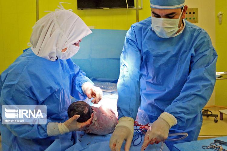 تصاویر خانواده پزشک تبریزی,عکس های اجتماعی پزشکی,تصاویر زندگی کاری و خانوادگی پزشک تبریزی