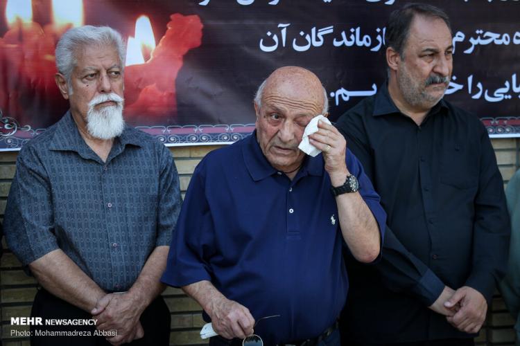 تصاویر مراسم تشییع پیکر مهدی علیمحمدی تصاویر مراسم تشییع پیکر مهدی علیمحمدی,عکس های مراسم تشییع پیکر مهدی علیمحمدی,تصاویر پیکر مهدی علیمحمدی