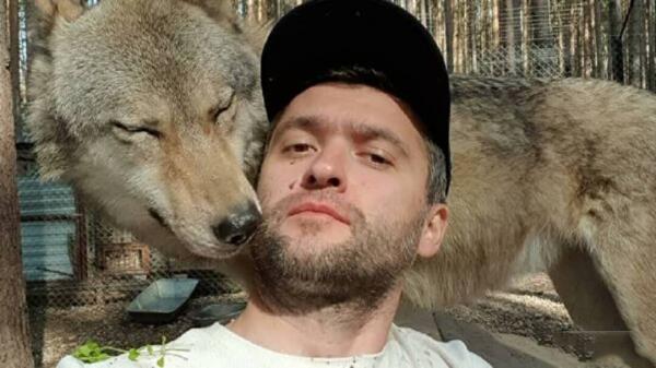 زندگی مرد روسی با گرگ‌ها,اخبار جالب,خبرهای جالب,خواندنی ها و دیدنی ها
