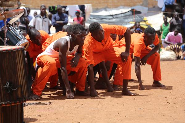 آموزش رقص به زندانیان در زندان,اخبار جالب,خبرهای جالب,خواندنی ها و دیدنی ها