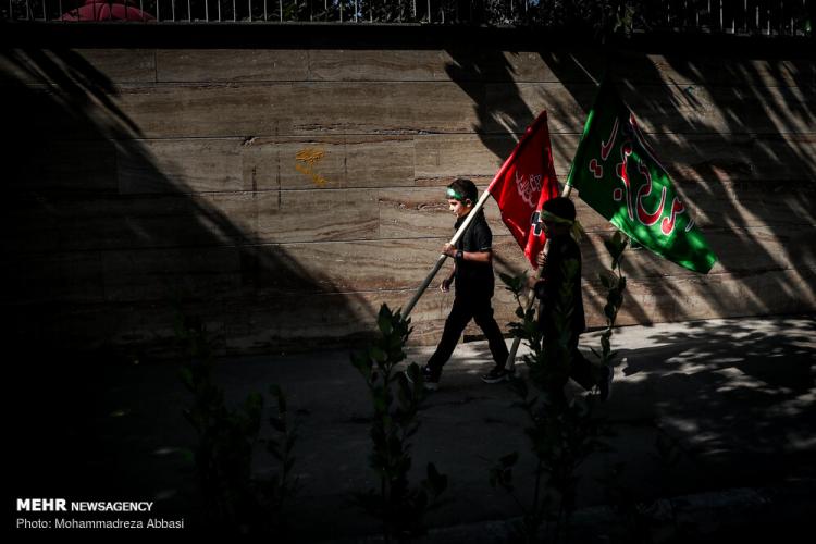تصاویر راهپیمایی جاماندگان اربعین در تهران,عکس های راهپیمایی جاماندگان اربعین در تهران,تصاویری از عزاداری اربعین در تهران