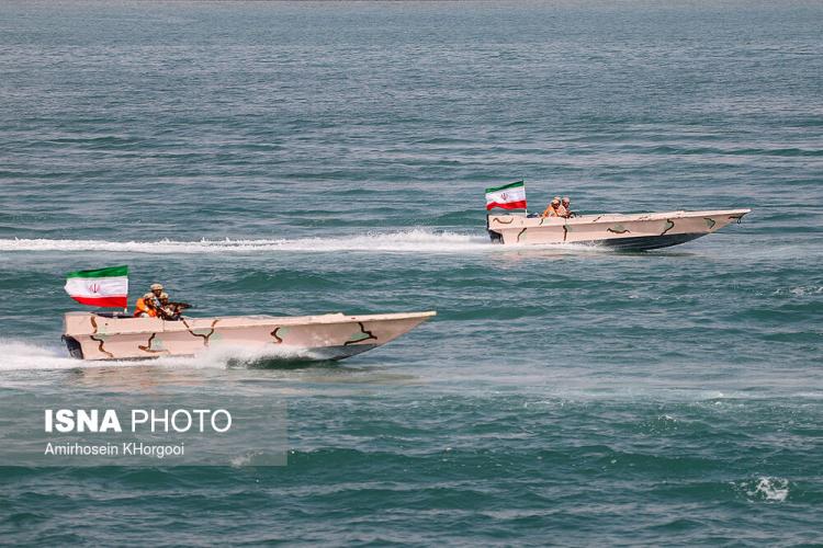 تصاویر رزمایش دریایی ناجا در بندرعباس,عکس های نیروی مرزبانی ناجا,تصاویر مراسم به مناسبت هفته نیروی انتظامی