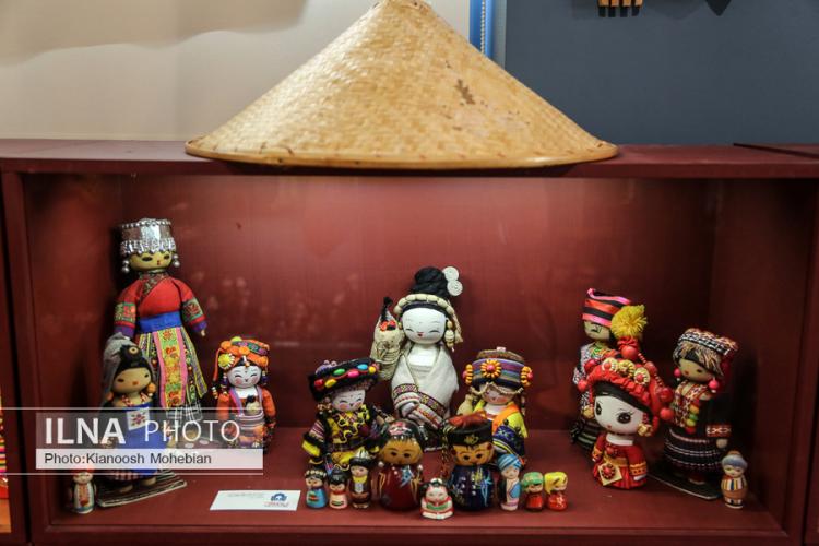 تصاویر موزه عروسک‌های ملل,عکس های موزه عروسک‌های ملل,تصاویر انواع عروسک‌های فرهنگی