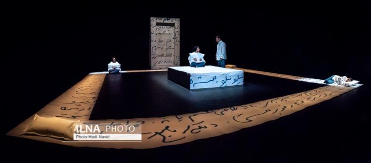 تصاویر نمایش امشب اینجا,عکس های تئاتر در تهران,تصاویر اجرای تئاتر نمایش امشب اینجا