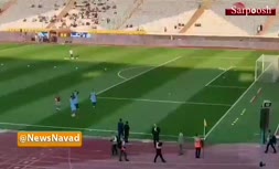 فیلم/ واکنش بازیکنان تیم ملی ایران به حضور بانوان در ورزشگاه آزادی
