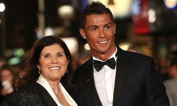 کریستیانو رونالدو و مادرش,اخبار فوتبال,خبرهای فوتبال,اخبار فوتبالیست ها