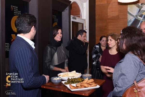 سارا بهرامی در مهمانی شام جشنواره فیلم‌های پارسی در استرالیا,اخبار هنرمندان,خبرهای هنرمندان,جشنواره
