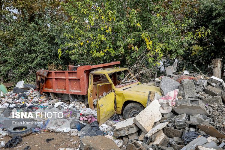 تصاویر گاراژ تفکیک زباله اشرف‌آباد,عکس های گاراژ تفکیک زباله اشرف‌آباد,تصاویر کارگران زباله‌گرد در شهر ری