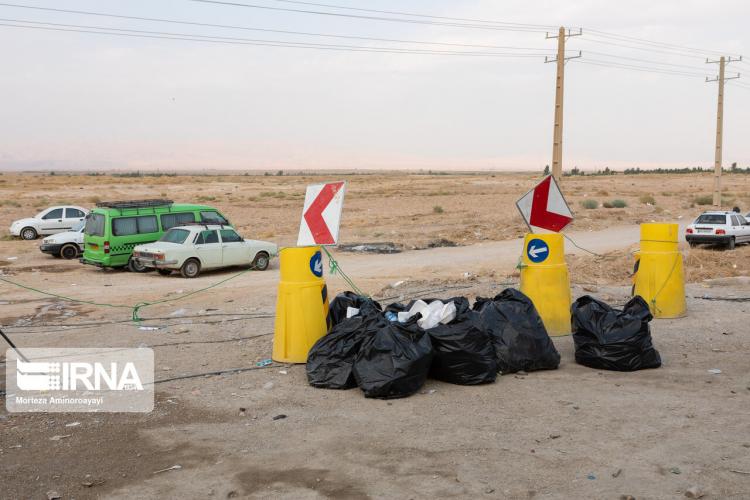 تصاویر انباشت زباله در مهران,عکس های انباشت زباله در مهران,تصاویر مرز بین‌المللی مهران