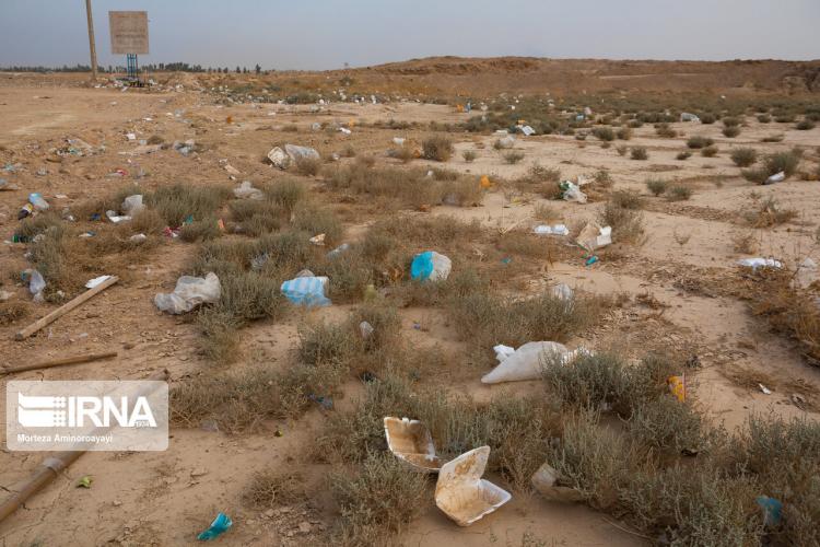 تصاویر انباشت زباله در مهران,عکس های انباشت زباله در مهران,تصاویر مرز بین‌المللی مهران