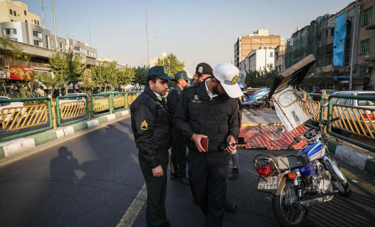 عکسهای موتوسواران متخلف,تصاویر موتوسواران متخلف,تصویر برخورد با موتوسواران متخلف