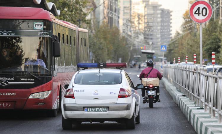 عکسهای موتوسواران متخلف,تصاویر موتوسواران متخلف,تصویر برخورد با موتوسواران متخلف