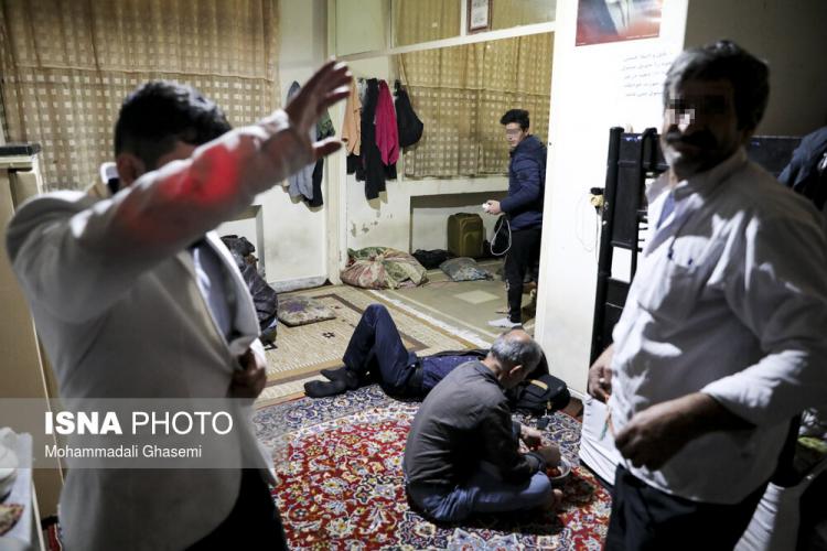 تصاویر طرح برخورد با خانه‌های مجردی,عکس های اجتماعی,تصاویر جمع آوری خانه های مجردی در تهران