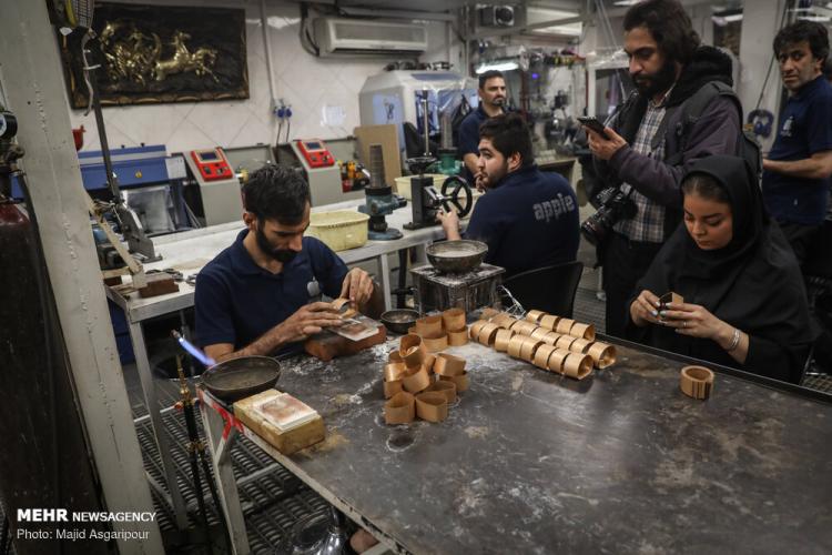 تصاویر کارگاه های تولید طلا در تهران,عکس های کارگاه های تولید طلا در تهران,تصاویر بازار طلای تهران
